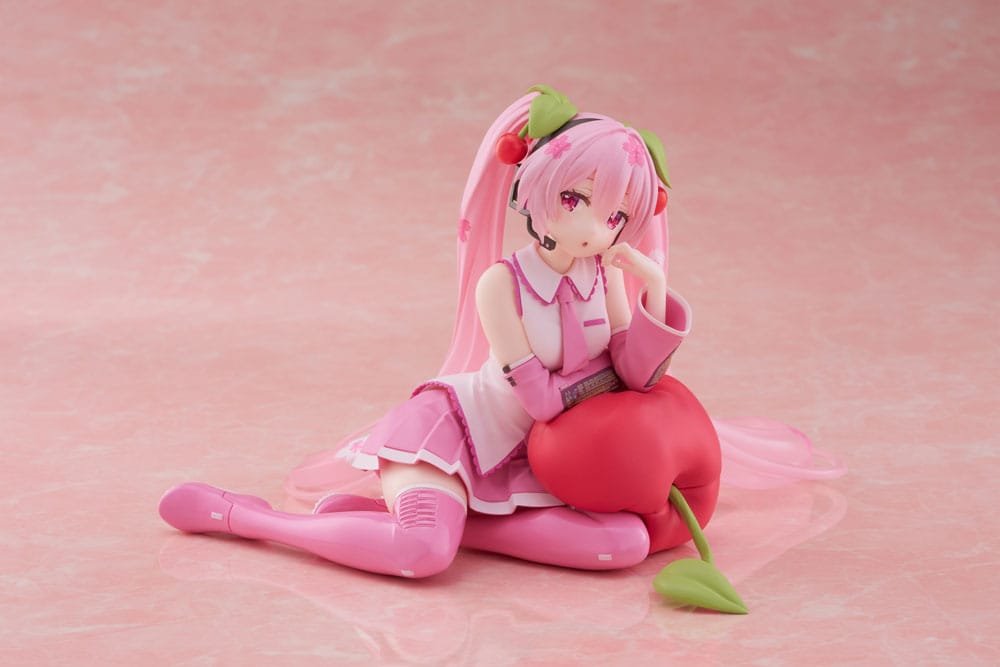 Sakura Miku Desktop Cute Figure (Cherry Cushion Ver.)